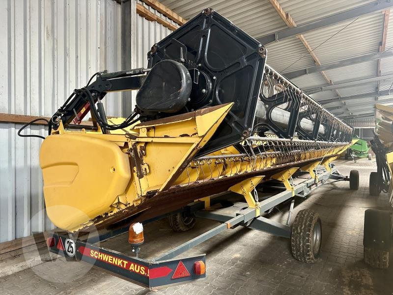 New Holland VARIFEED 35V - Glava za kombajn: slika 1 New Holland VARIFEED 35V - Glava za kombajn: slika 1