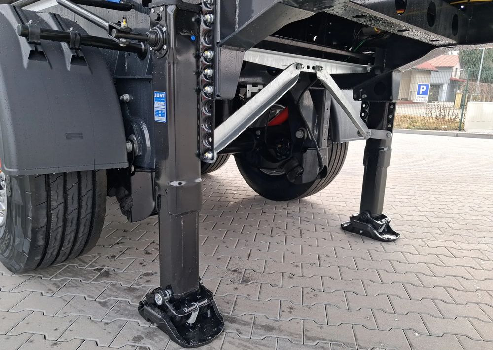 Humbaur Wywrotka Stalowa 27m3 HARDOX - Kiper polprikolica: slika 4 Humbaur Wywrotka Stalowa 27m3 HARDOX - Kiper polprikolica: slika 4