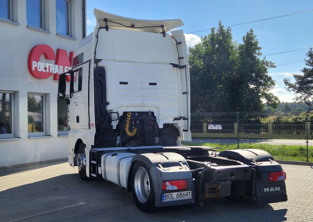 MAN TGX 18.440 XXL LOW DECK Automat - Vlačilec: slika 5 MAN TGX 18.440 XXL LOW DECK Automat - Vlačilec: slika 5