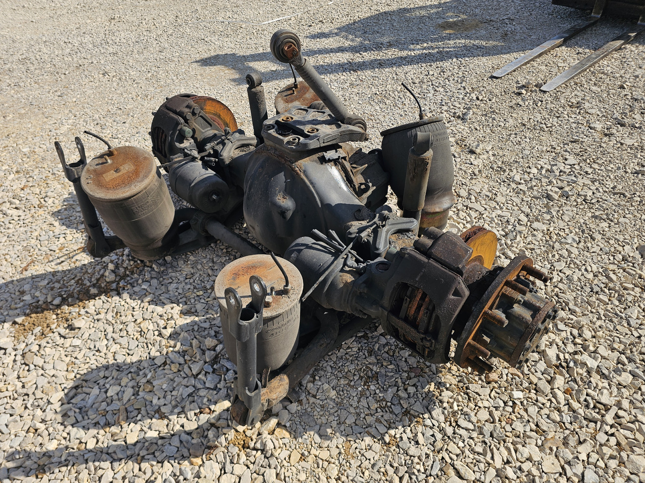 MAN TGX TGS EURO 6 / COMPLETE AXLE / HY-1350 / 38:15 - Zadnja os: slika 5 MAN TGX TGS EURO 6 / COMPLETE AXLE / HY-1350 / 38:15 - Zadnja os: slika 5