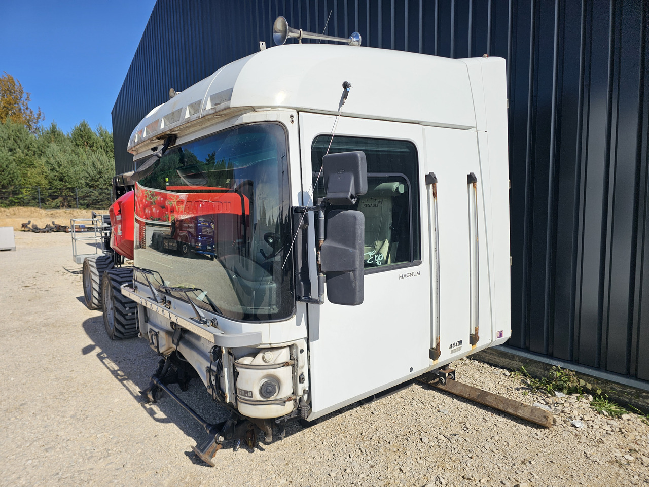 RENAULT MAGNUM DXI VEGA LIFT / COMPLETE CABINE - Kabina: slika 4 RENAULT MAGNUM DXI VEGA LIFT / COMPLETE CABINE - Kabina: slika 4