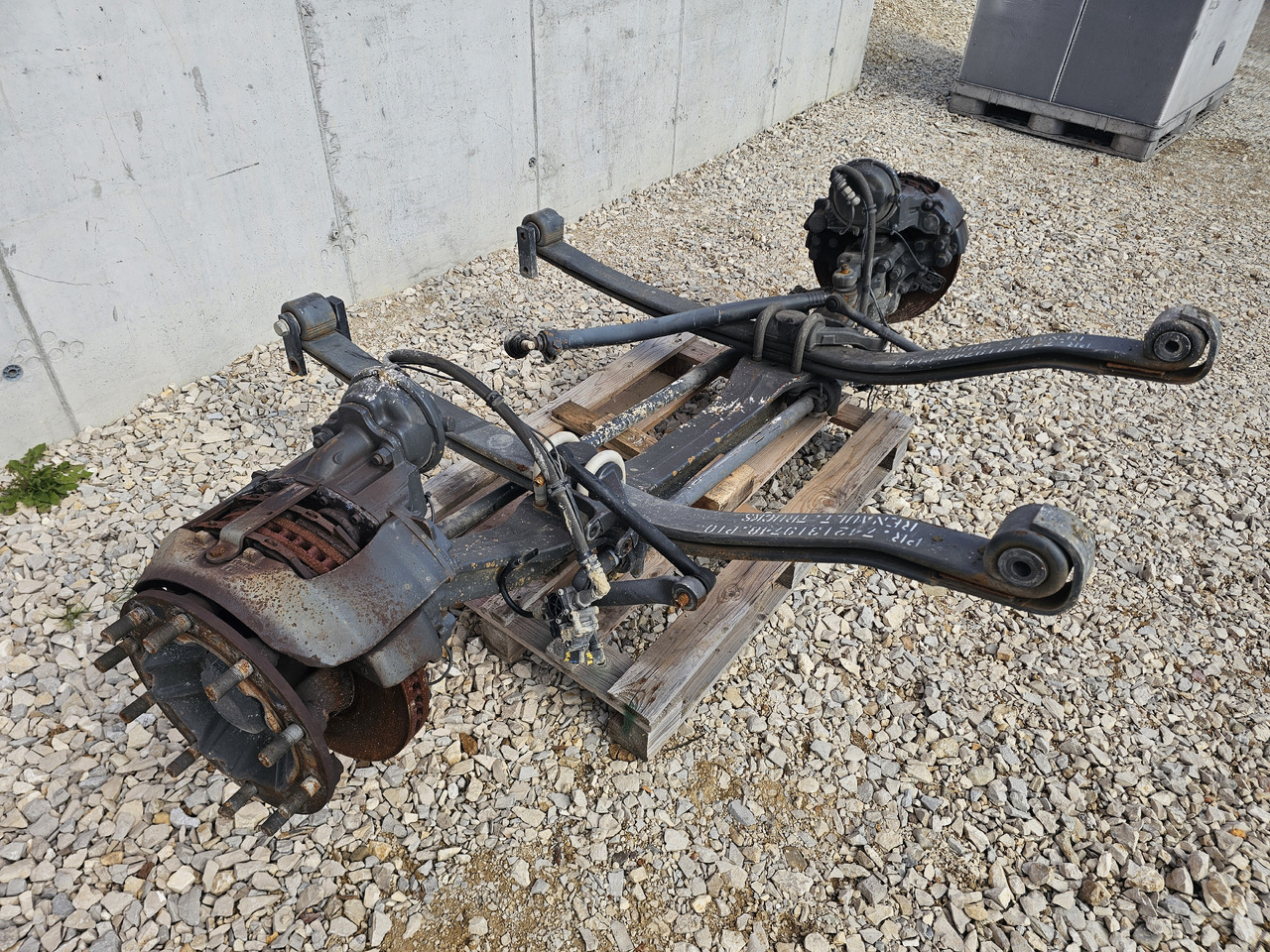 RENAULT RANGE T EURO 6 / COMPLETE FRONT AXLE - Sprednja os: slika 3 RENAULT RANGE T EURO 6 / COMPLETE FRONT AXLE - Sprednja os: slika 3