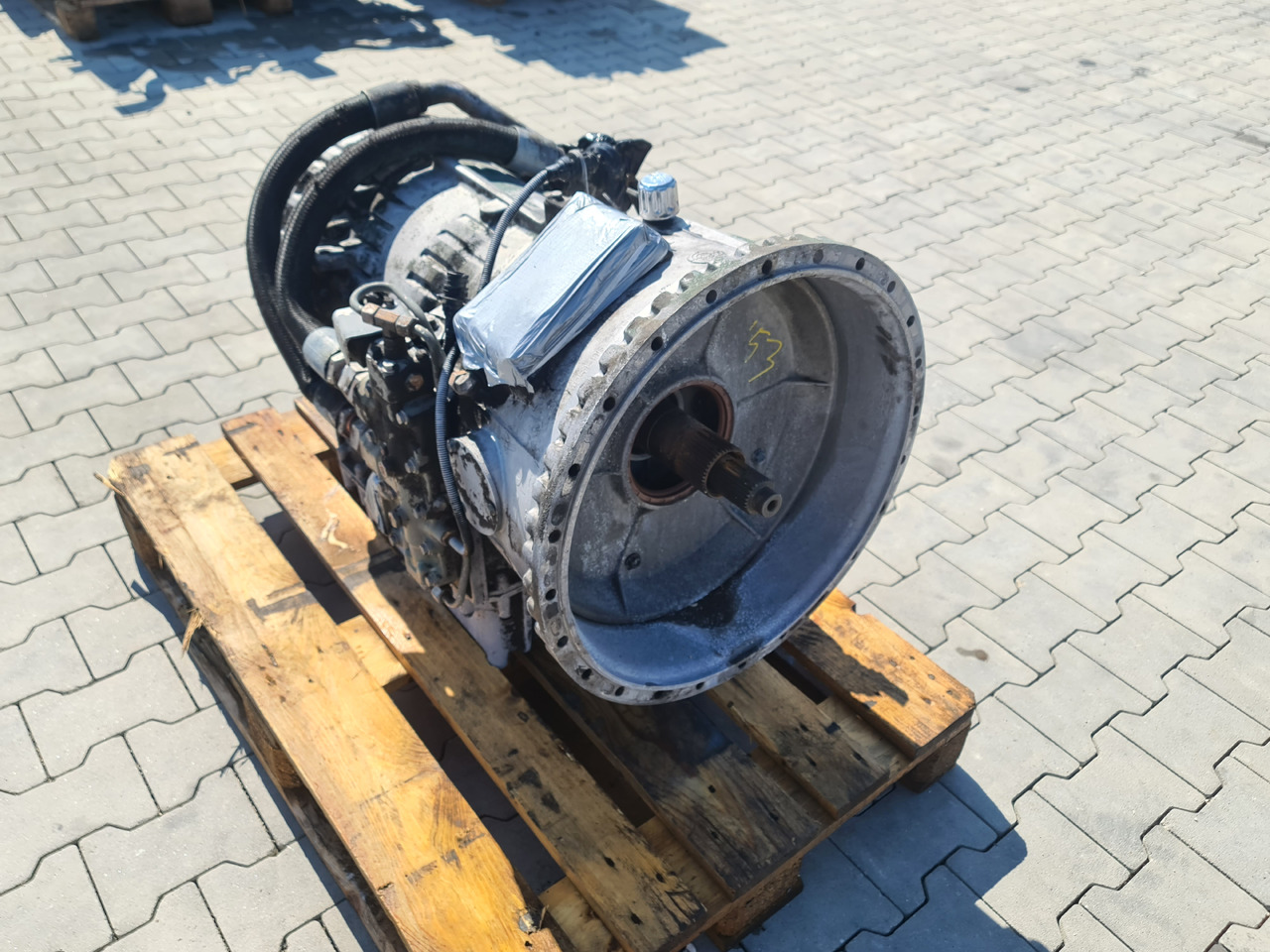 VOLVO FH FM / GEARBOX / VT1906PT / POWERTRONIC / WORLDWIDE DELIVERY - Menjalnik: slika 2 VOLVO FH FM / GEARBOX / VT1906PT / POWERTRONIC / WORLDWIDE DELIVERY - Menjalnik: slika 2