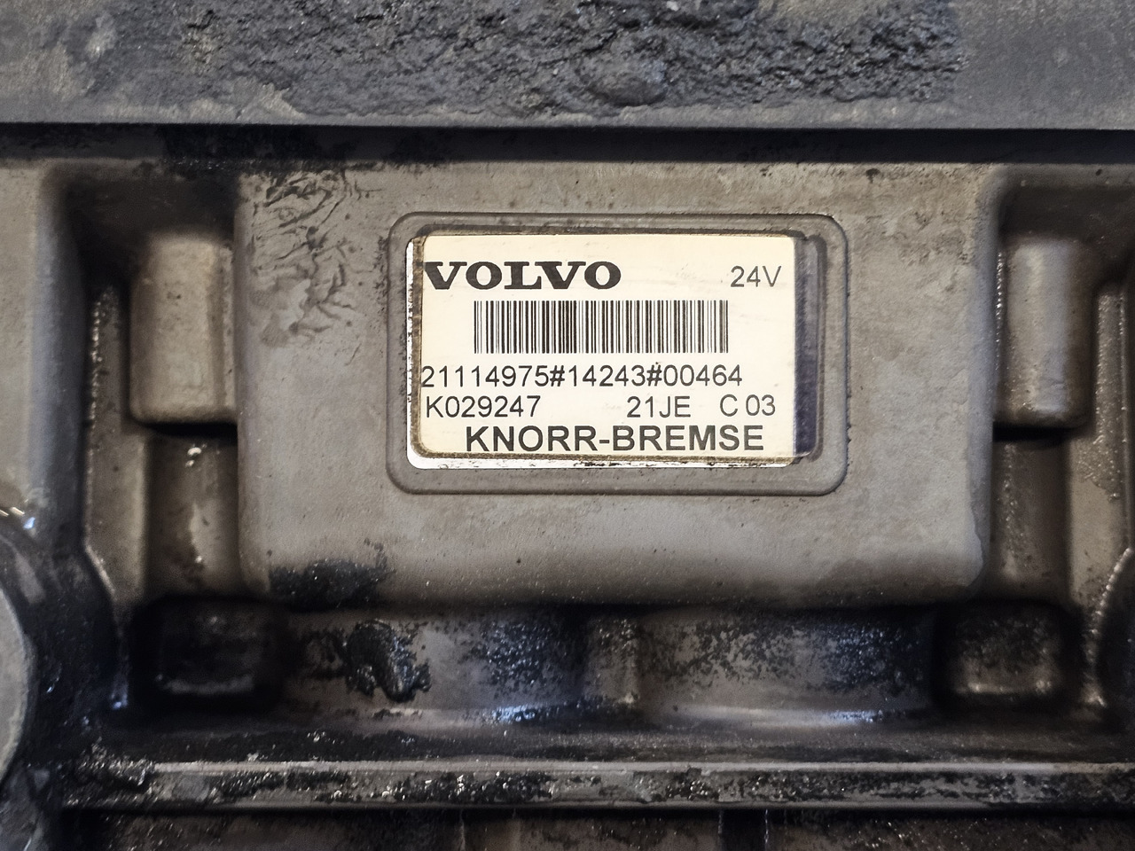 VOLVO REAR AXLE EBS BRAKE VALVE / K029247 / 2114975 - Zavorni ventil: slika 4 VOLVO REAR AXLE EBS BRAKE VALVE / K029247 / 2114975 - Zavorni ventil: slika 4
