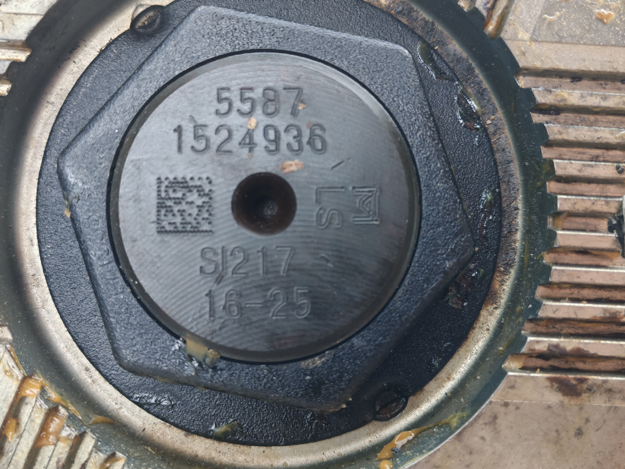 Zadnja os VOLVO RTH2610B / DS70H / RATIO: 1.56 16x25 / DIFFERENTIAL / NEW: slika 9