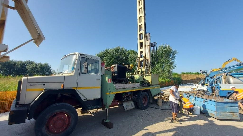 Fraste FS300  - Vrtalna naprava: slika 1 Fraste FS300  - Vrtalna naprava: slika 1