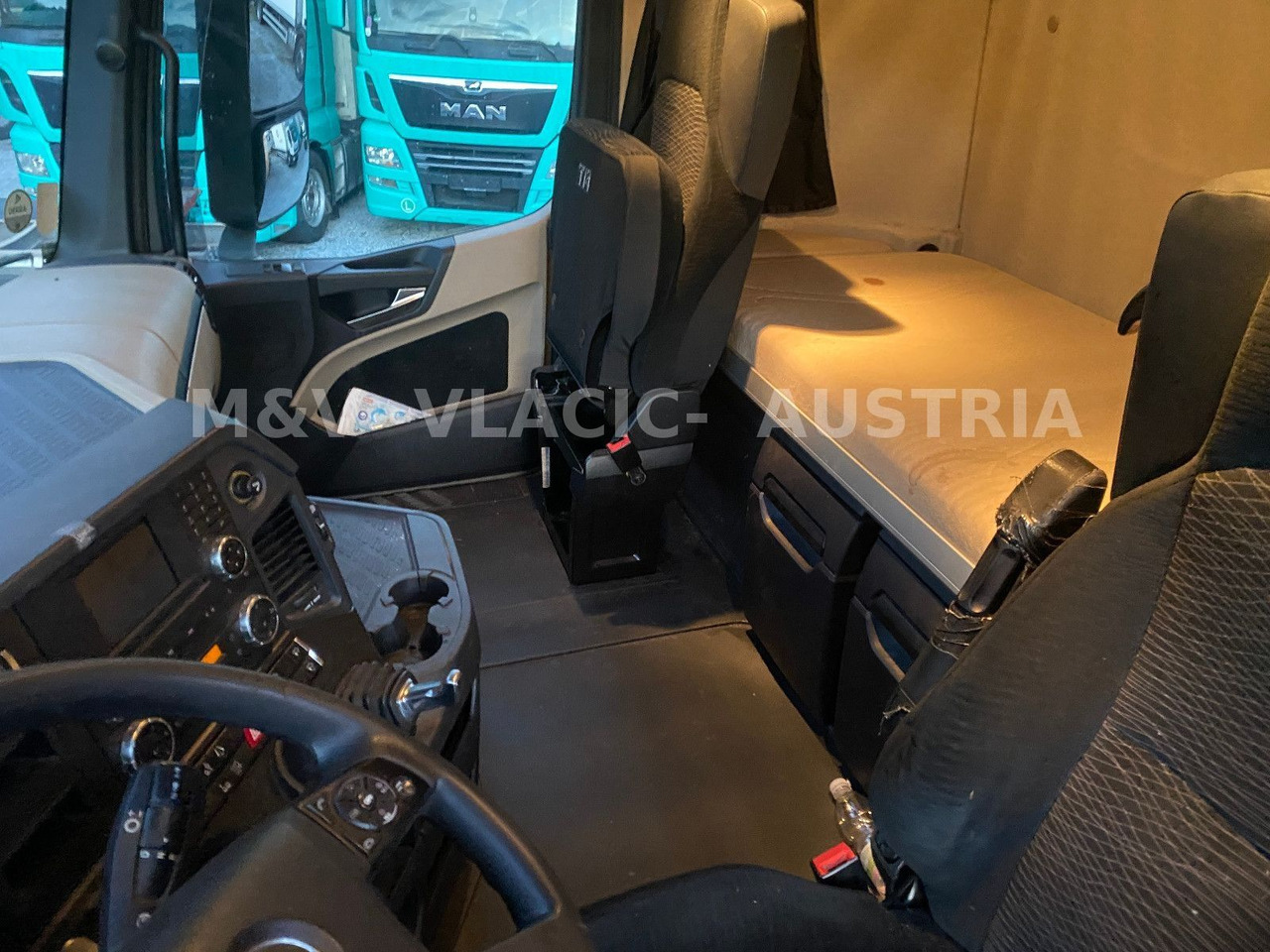 Mercedes-Benz 2542 - Kontejnerski tovornjak/ Tovornjak z zamenljivim tovoriščem: slika 5 Mercedes-Benz 2542 - Kontejnerski tovornjak/ Tovornjak z zamenljivim tovoriščem: slika 5