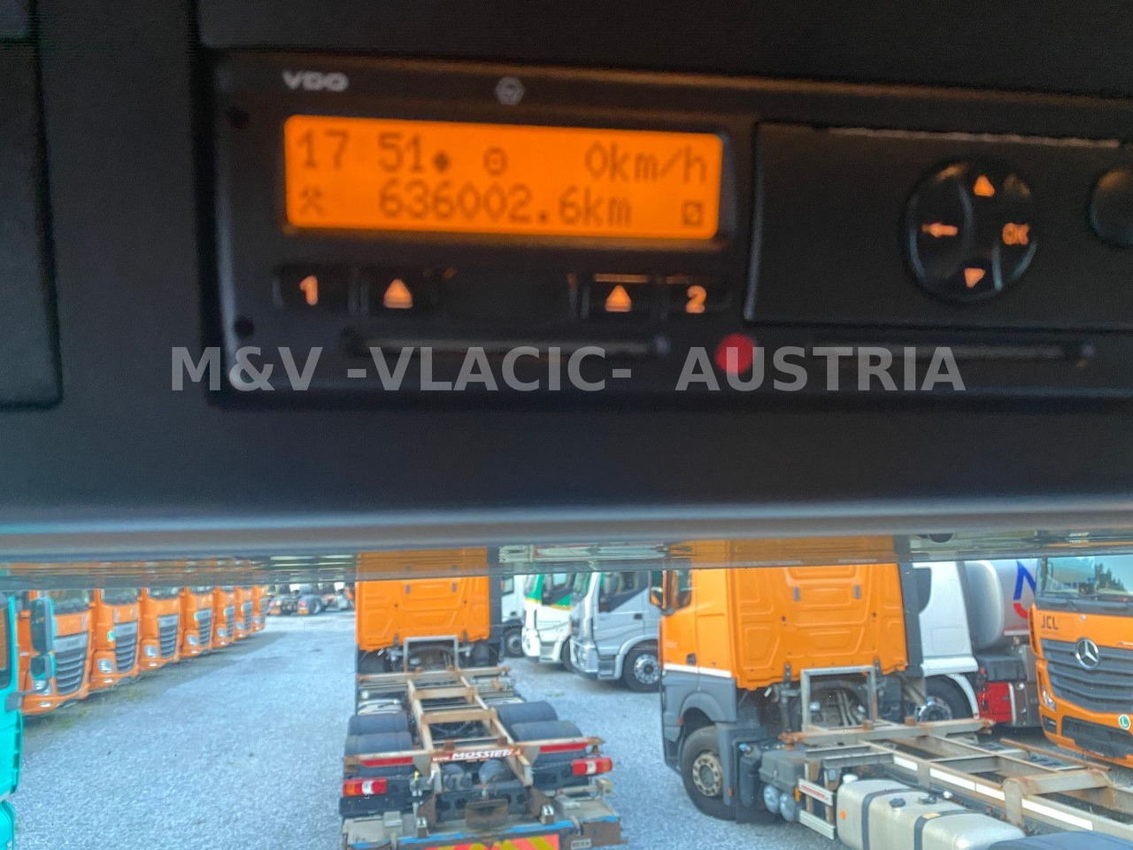 Mercedes-Benz 2542 - Kontejnerski tovornjak/ Tovornjak z zamenljivim tovoriščem: slika 5 Mercedes-Benz 2542 - Kontejnerski tovornjak/ Tovornjak z zamenljivim tovoriščem: slika 5