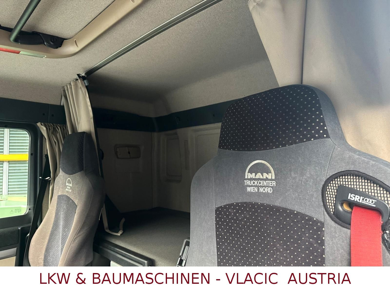MAN TGS 18.420 / 33 units / ADR / 4x2 - Vlačilec: slika 4 MAN TGS 18.420 / 33 units / ADR / 4x2 - Vlačilec: slika 4