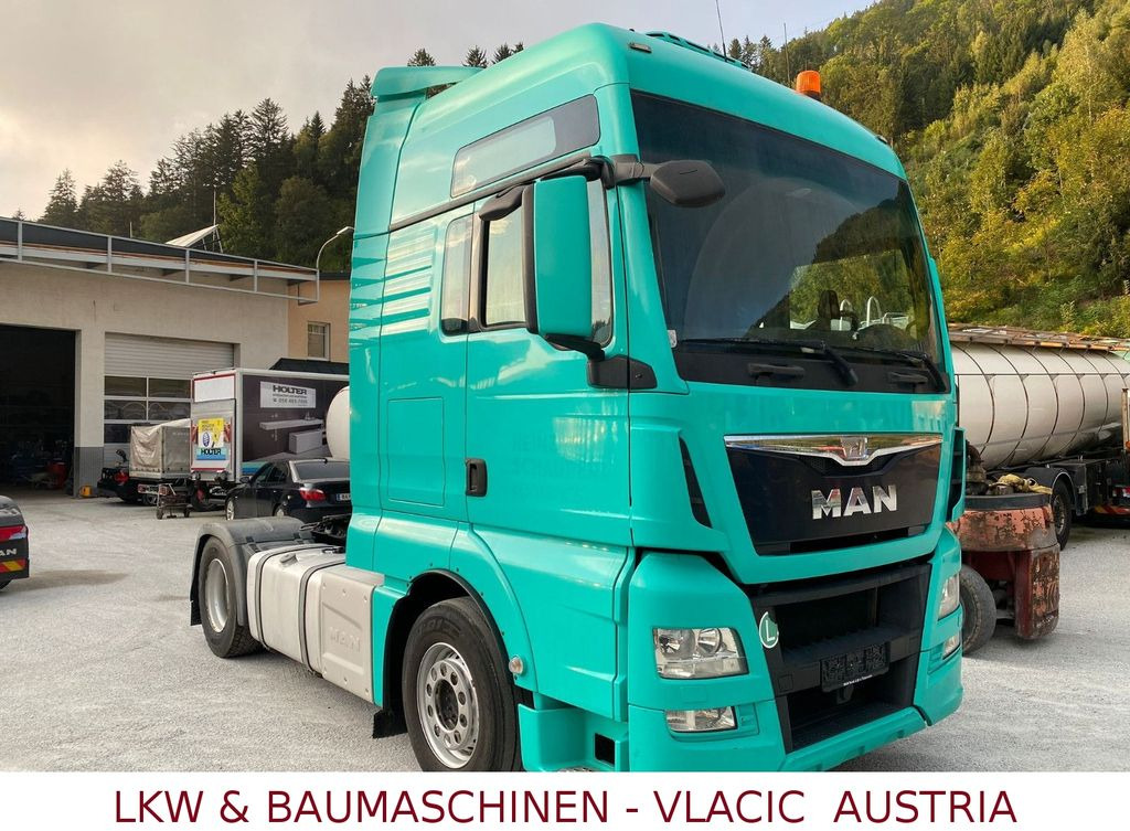 MAN THX 18.480 / Retarder / Standklima MAN TGX 18.480 / Retarder / Standklima - Vlačilec: slika 2 MAN THX 18.480 / Retarder / Standklima MAN TGX 18.480 / Retarder / Standklima - Vlačilec: slika 2