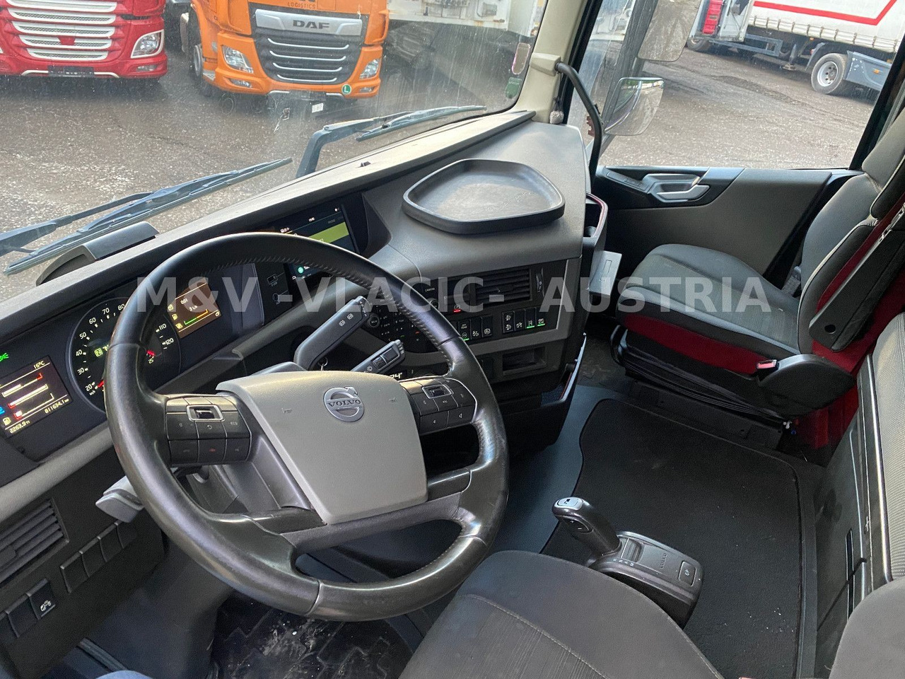 Vlačilec Volvo FH 460 Mega -Lowliner: slika 6