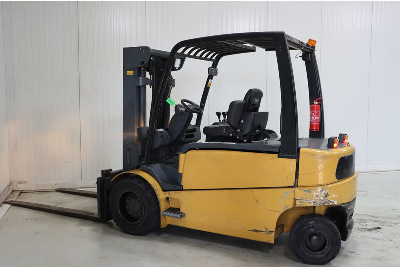 Električni viličar Caterpillar EP50: slika 6 Električni viličar Caterpillar EP50: slika 6