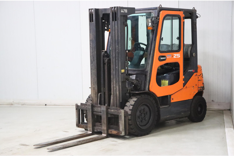 Doosan G25E-5 - Plinski viličar: slika 3 Doosan G25E-5 - Plinski viličar: slika 3