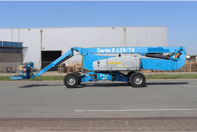 Genie Z135 - Zglobna dvižna ploščad: slika 4 Genie Z135 - Zglobna dvižna ploščad: slika 4