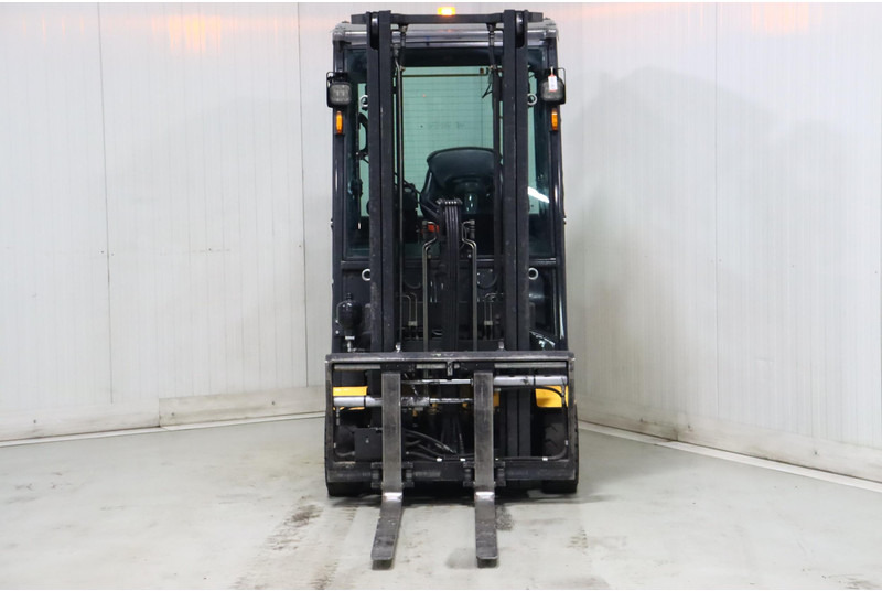 UniCarriers A2N1L16Q - Električni viličar: slika 2 UniCarriers A2N1L16Q - Električni viličar: slika 2