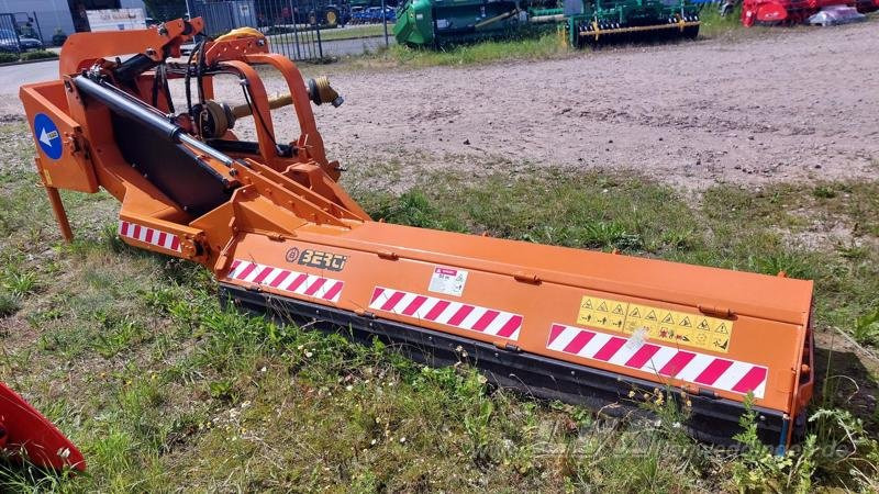 Berti TRINCIARGINI WING 250 - Mulčer: slika 1 Berti TRINCIARGINI WING 250 - Mulčer: slika 1