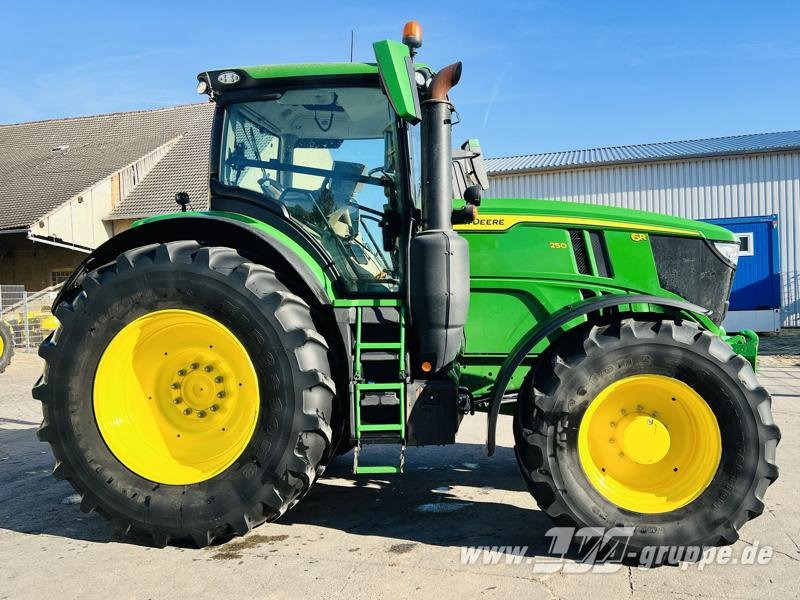 John Deere 6R 250 - Traktor: slika 5 John Deere 6R 250 - Traktor: slika 5