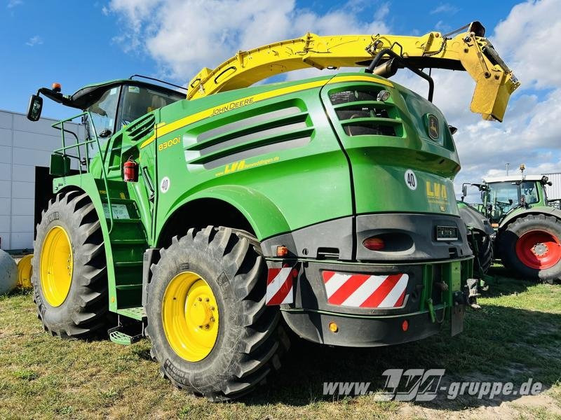 John Deere 8300 - Traktor: slika 5 John Deere 8300 - Traktor: slika 5