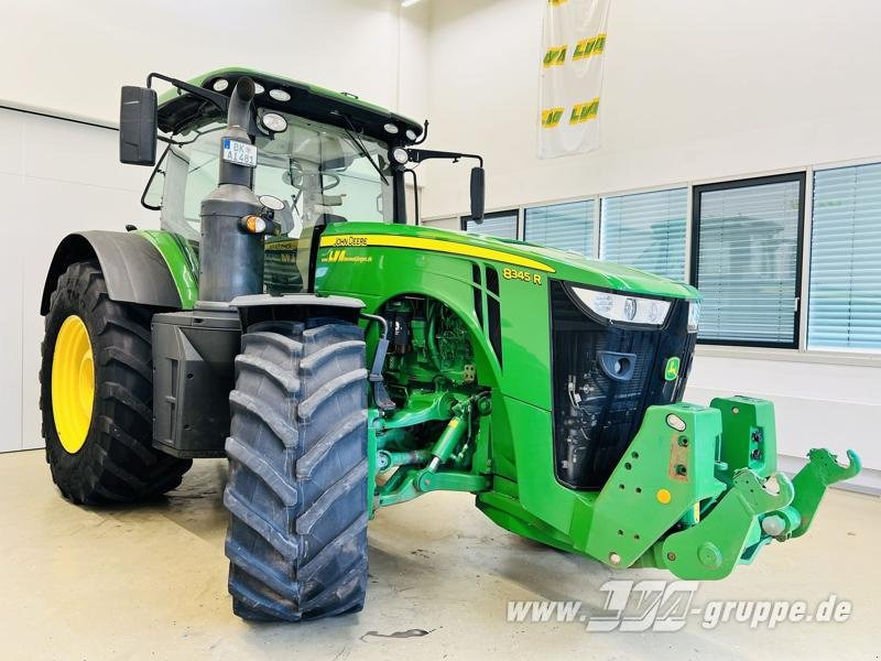 John Deere 8345R FRONT PTO - Traktor: slika 2 John Deere 8345R FRONT PTO - Traktor: slika 2
