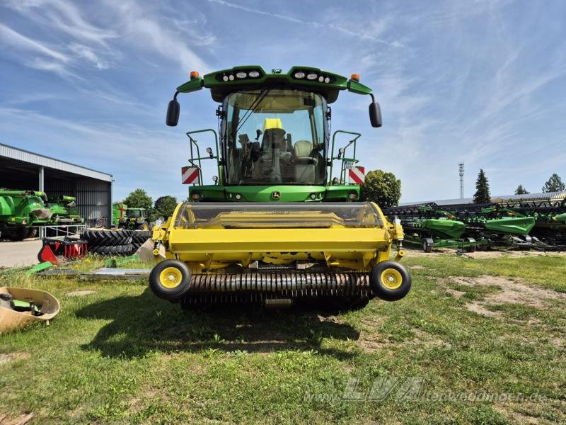 John Deere 8600i - Kombajn za krmo: slika 2 John Deere 8600i - Kombajn za krmo: slika 2