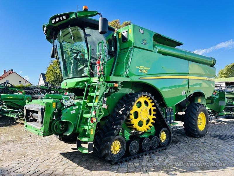 John Deere S790 - Kombajn harvester: slika 1 John Deere S790 - Kombajn harvester: slika 1