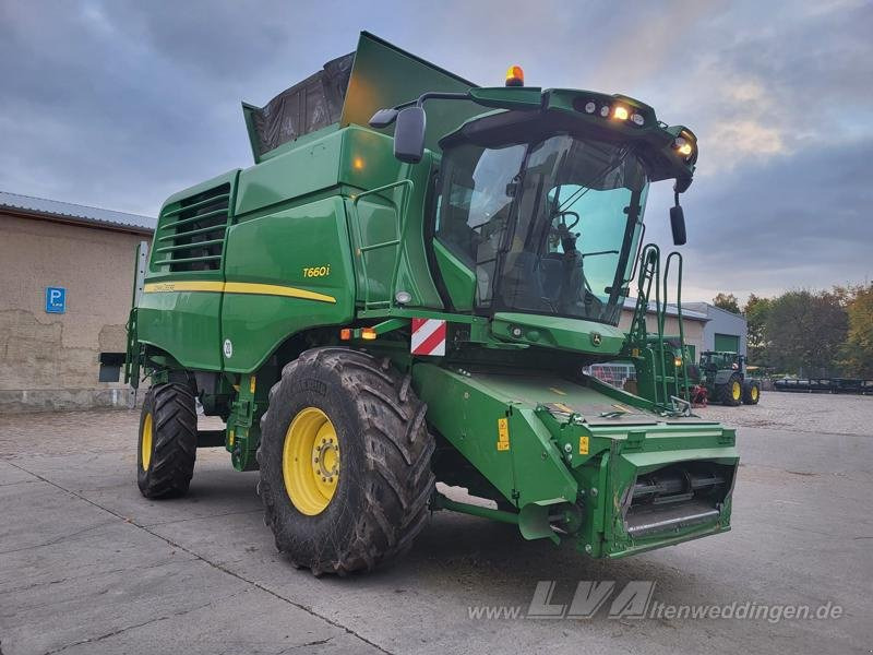 John Deere T660 i ProDrive - Kombajn harvester: slika 2 John Deere T660 i ProDrive - Kombajn harvester: slika 2