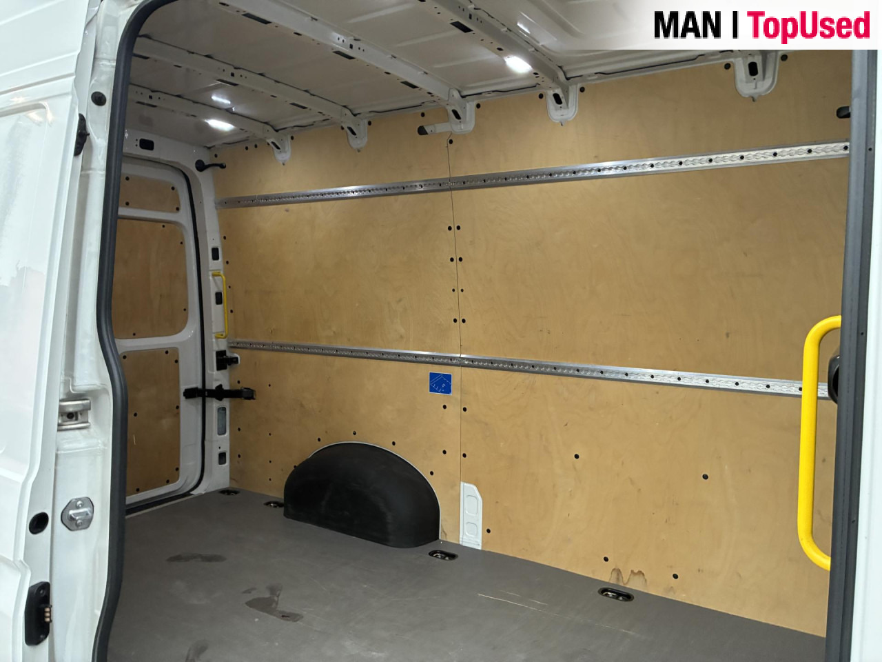 MAN TGE 3.140 4X2F SB - Furgon: slika 2 MAN TGE 3.140 4X2F SB - Furgon: slika 2