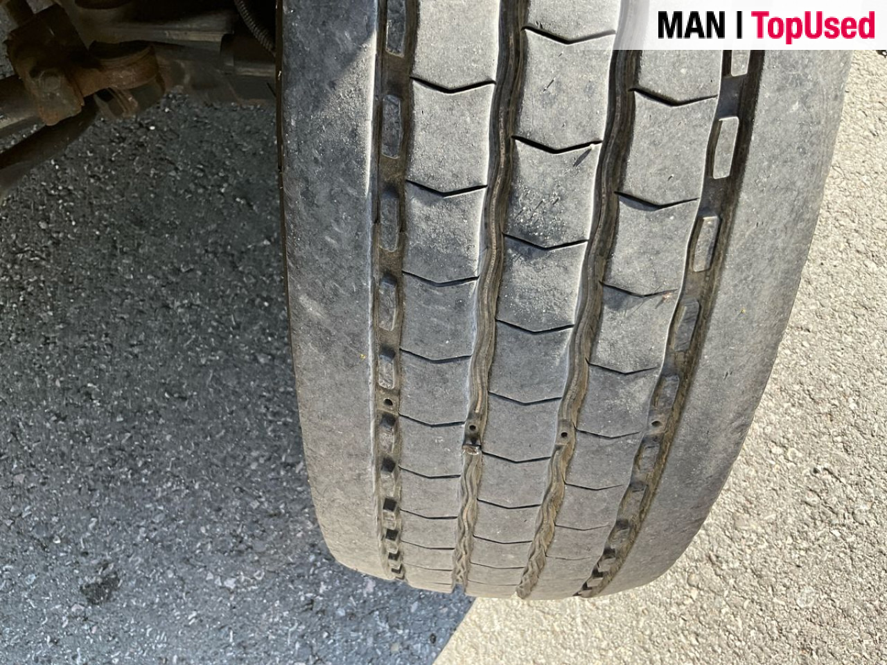 MAN TGL 8.220 4X2 BL Schiebeplane LBW Navi Spoiler - Dostavno vozilo s ponjavo: slika 4 MAN TGL 8.220 4X2 BL Schiebeplane LBW Navi Spoiler - Dostavno vozilo s ponjavo: slika 4