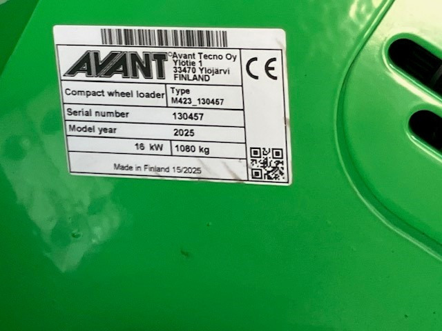 AVANT 423 TDL miniloader - Zgibni nakladalnik: slika 5 AVANT 423 TDL miniloader - Zgibni nakladalnik: slika 5