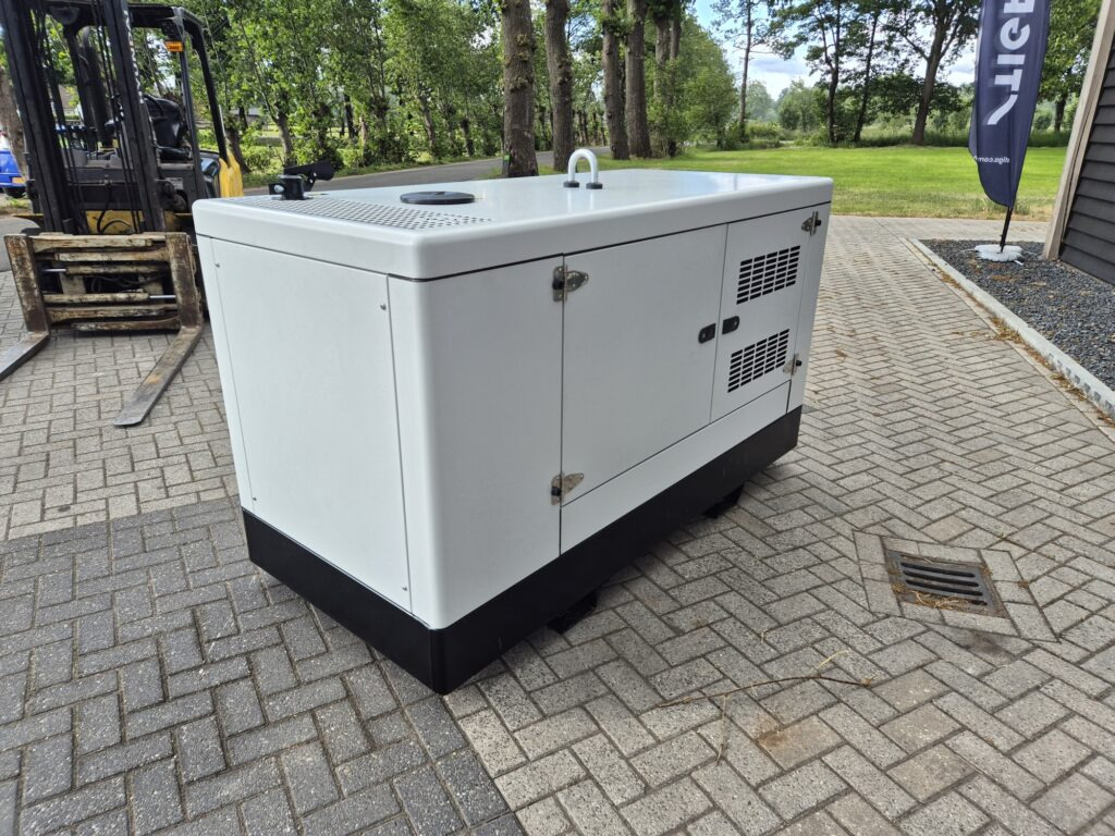BRINKMAN & NIEMEIJER 17.5 KVA - Generator: slika 5 BRINKMAN & NIEMEIJER 17.5 KVA - Generator: slika 5