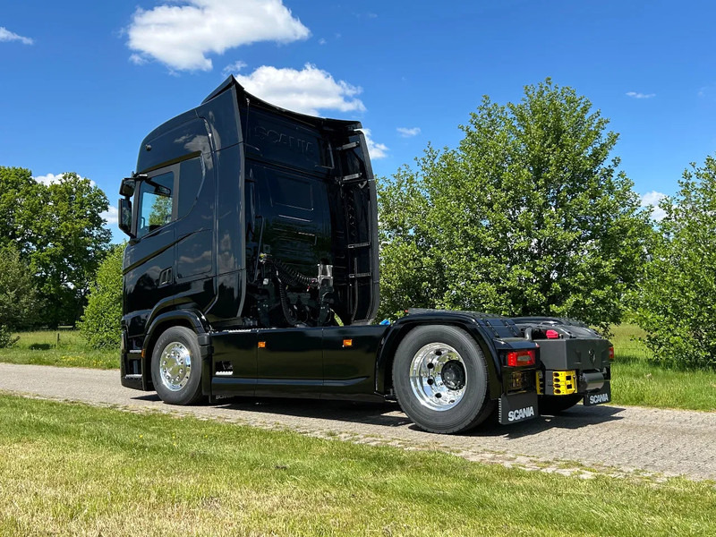 Scania 500S NGS | 4x2 NB | 4 BALOON SUSP. | PARK-COOLER | RETARDER | FULL-AIR | PTO PREP. | ACC | - Vlačilec: slika 3 Scania 500S NGS | 4x2 NB | 4 BALOON SUSP. | PARK-COOLER | RETARDER | FULL-AIR | PTO PREP. | ACC | - Vlačilec: slika 3