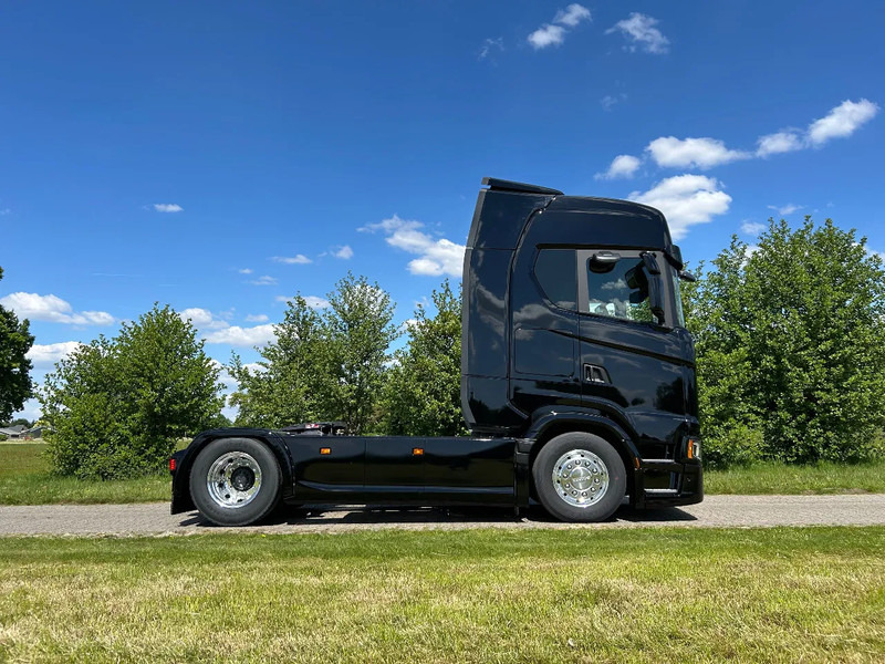 Scania 500S NGS | 4x2 NB | 4 BALOON SUSP. | PARK-COOLER | RETARDER | FULL-AIR | PTO PREP. | ACC | - Vlačilec: slika 5 Scania 500S NGS | 4x2 NB | 4 BALOON SUSP. | PARK-COOLER | RETARDER | FULL-AIR | PTO PREP. | ACC | - Vlačilec: slika 5