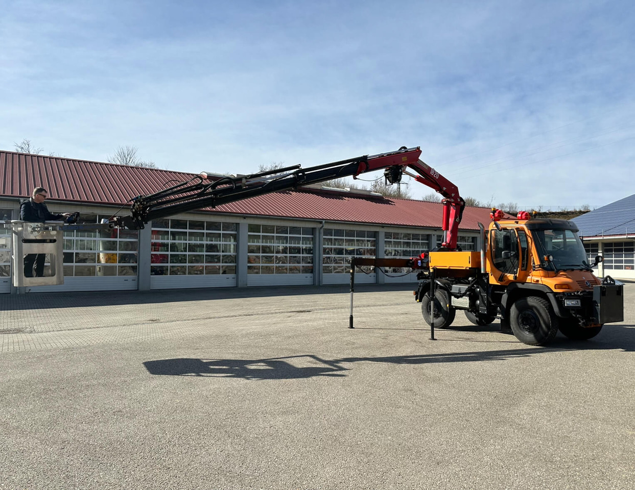 Unimog 400 - U400 405 25177 mit Wechselkran Merced - Komunalno/ Posebno vozilo: slika 2 Unimog 400 - U400 405 25177 mit Wechselkran Merced - Komunalno/ Posebno vozilo: slika 2
