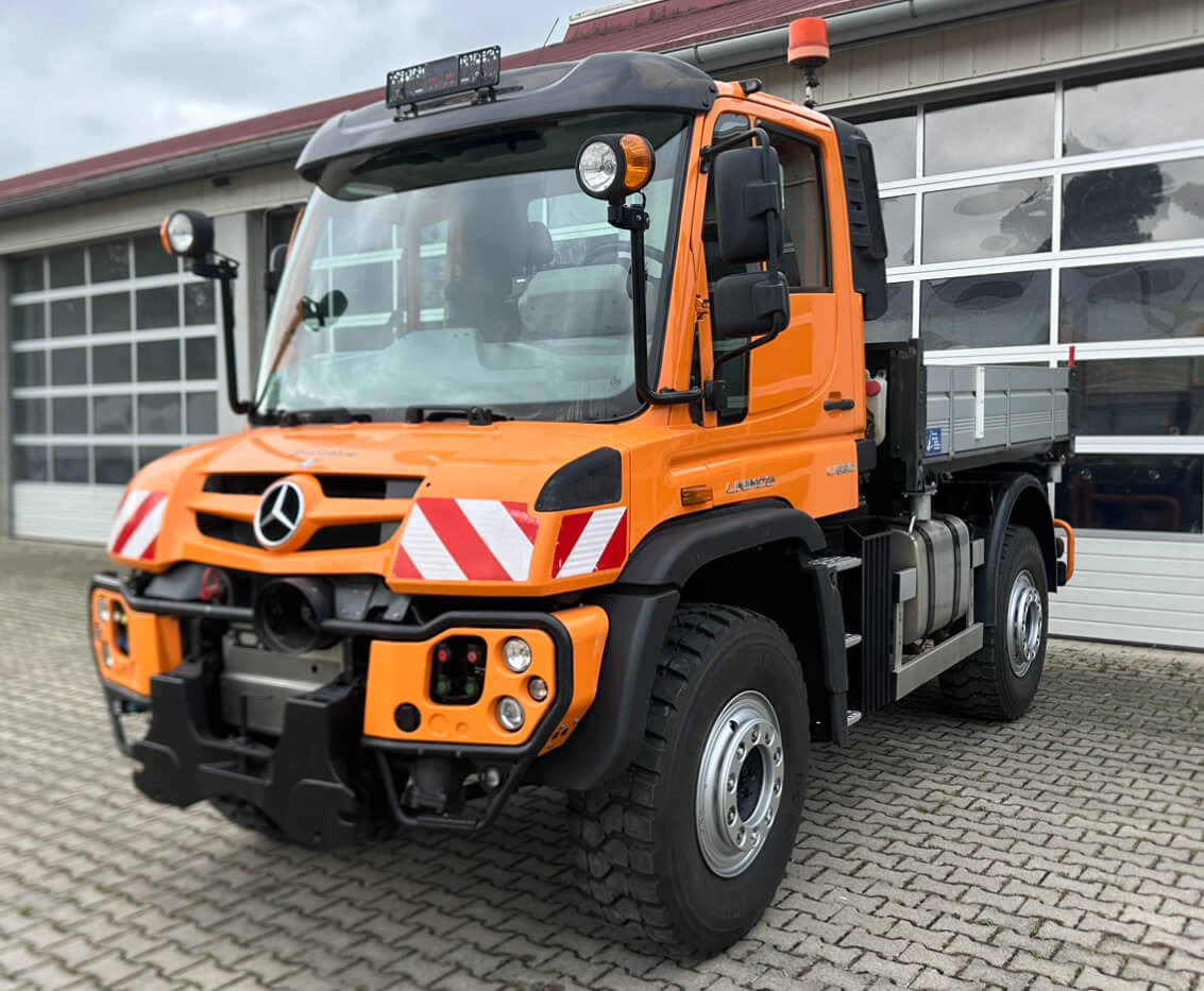 Unimog 530 - U530 405 44301 Mercedes Benz 405 - Komunalno/ Posebno vozilo: slika 1 Unimog 530 - U530 405 44301 Mercedes Benz 405 - Komunalno/ Posebno vozilo: slika 1