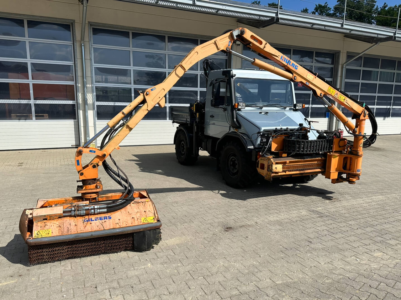 Unimog Frontauslegermähgerät Mulag FME600 - Mulčer na roki: slika 2 Unimog Frontauslegermähgerät Mulag FME600 - Mulčer na roki: slika 2