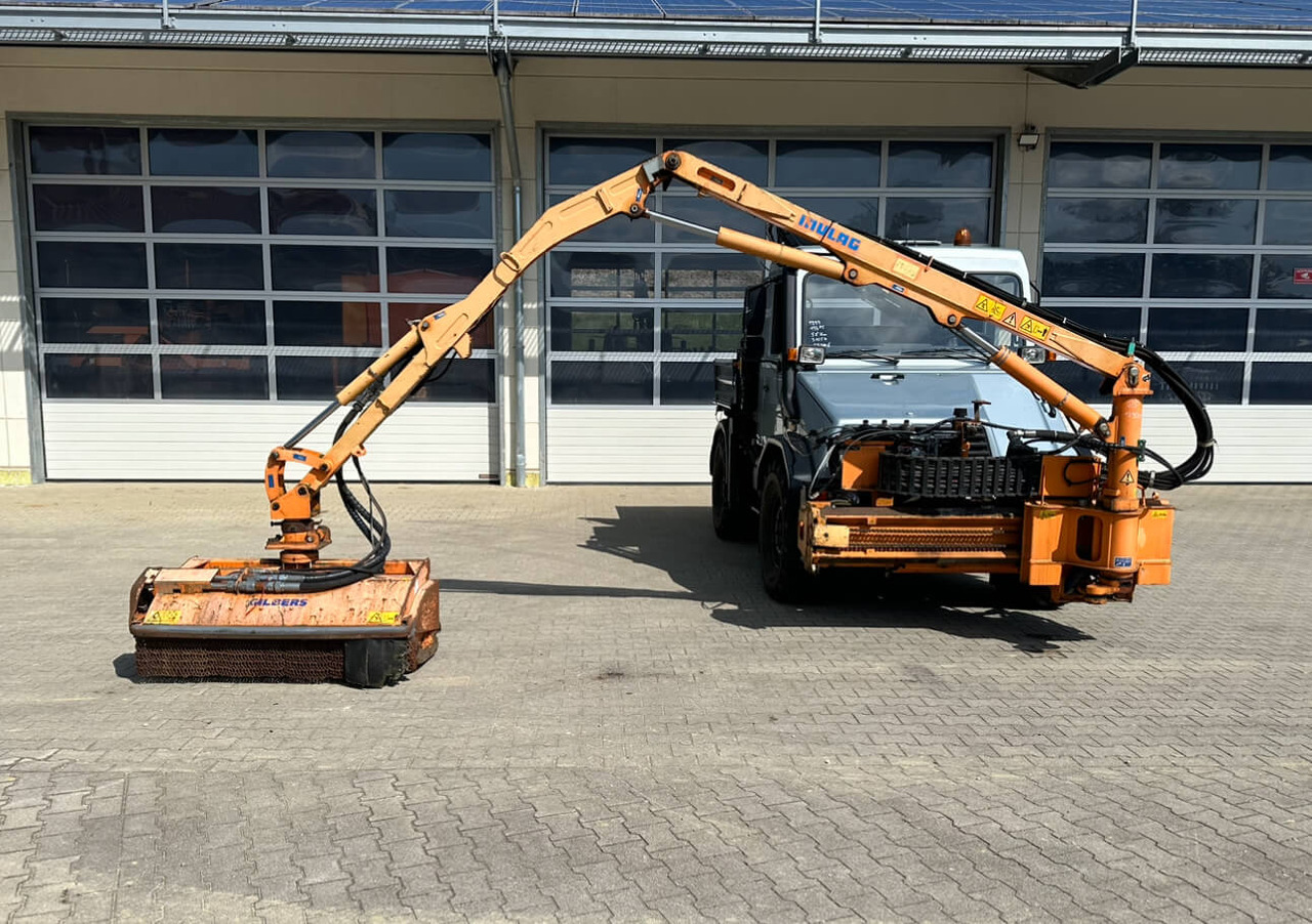 Unimog Frontauslegermähgerät Mulag FME600 - Mulčer na roki: slika 1 Unimog Frontauslegermähgerät Mulag FME600 - Mulčer na roki: slika 1