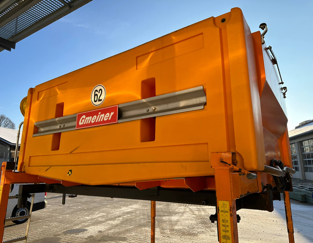 Unimog Salzstreuer Gmeiner 4000TCFS - Posipalnik peska/ Soli: slika 4 Unimog Salzstreuer Gmeiner 4000TCFS - Posipalnik peska/ Soli: slika 4