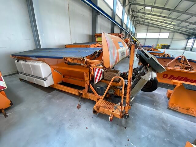 Unimog Salzstreuer Schmidt SAB40-36FR1750 - Posipalnik peska/ Soli: slika 2 Unimog Salzstreuer Schmidt SAB40-36FR1750 - Posipalnik peska/ Soli: slika 2