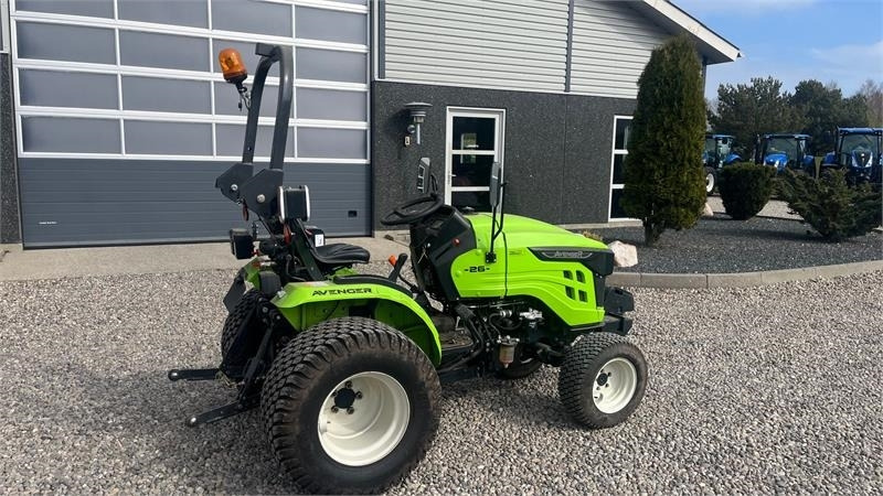 Avenger 26 Med frontvægt og MOMSFRI - Traktor: slika 4 Avenger 26 Med frontvægt og MOMSFRI - Traktor: slika 4
