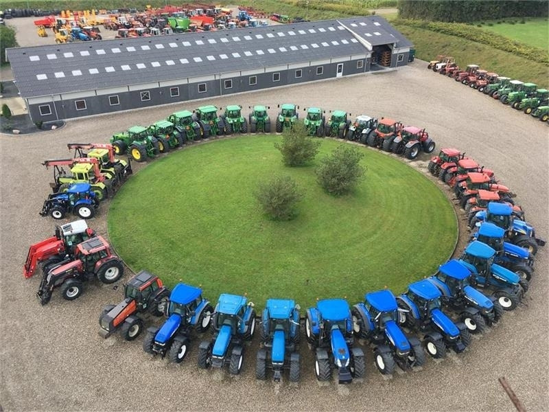 Claas Arion 440 CIS med frontlæsser  lizing Claas Arion 440 CIS med frontlæsser: slika 19