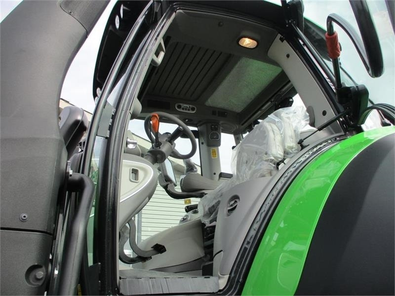 Deutz-fahr 9340 TTV New and unused tractor - Traktor: slika 5 Deutz-fahr 9340 TTV New and unused tractor - Traktor: slika 5