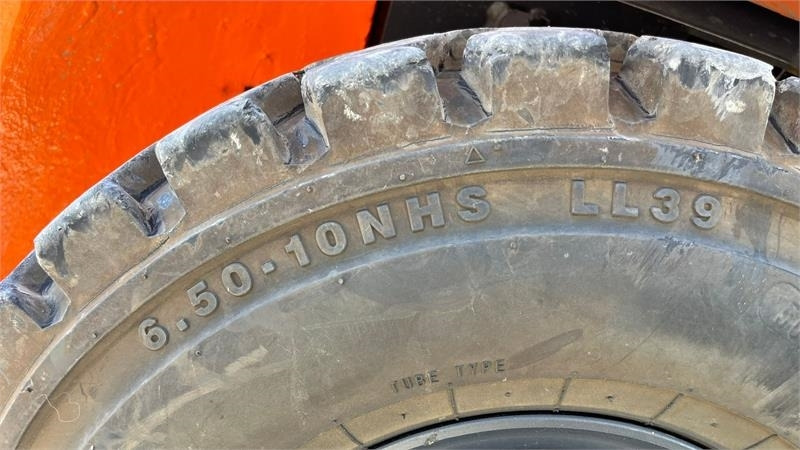 Doosan D30 G med kabine og KUN 57 TIMER FRA NY, MED TIME  - Diesel viličar: slika 3 Doosan D30 G med kabine og KUN 57 TIMER FRA NY, MED TIME  - Diesel viličar: slika 3