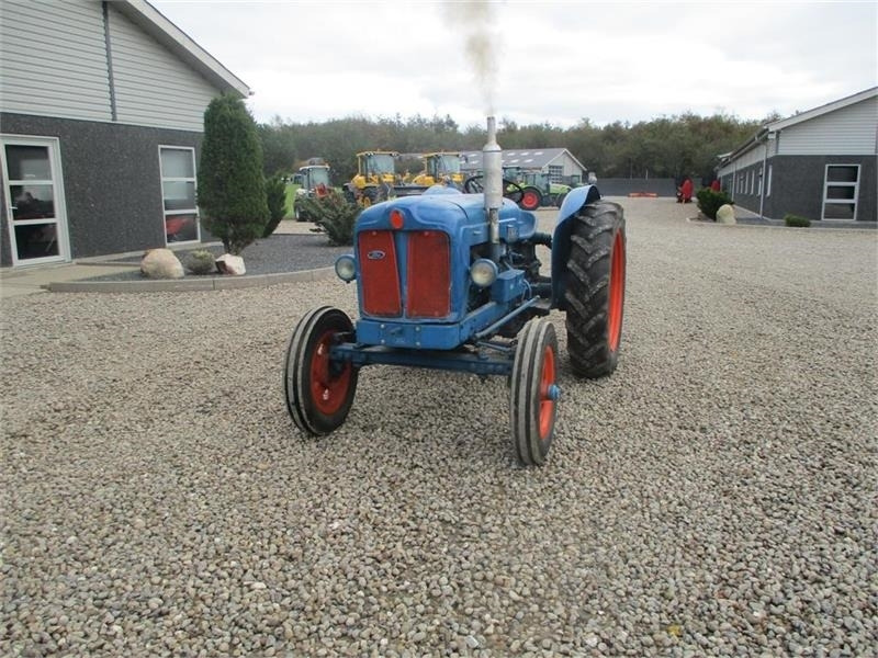 Traktor Fordson Major Diesel traktor: slika 8 Traktor Fordson Major Diesel traktor: slika 8