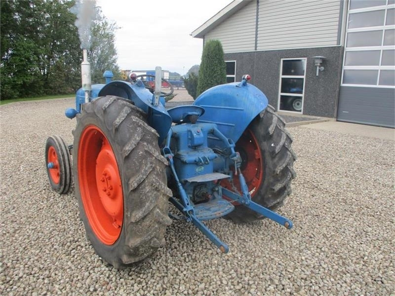Traktor Fordson Major Diesel traktor: slika 11 Traktor Fordson Major Diesel traktor: slika 11