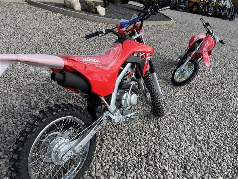 Honda CRF 125 FB Den helt nye model - Štirikolesnik: slika 5 Honda CRF 125 FB Den helt nye model - Štirikolesnik: slika 5