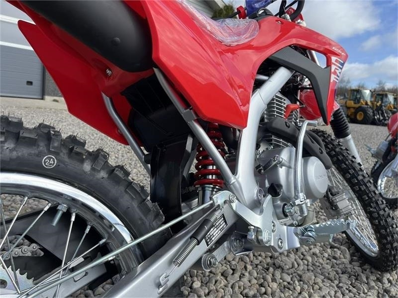Honda CRF 125 FB Den helt nye model - Štirikolesnik: slika 4 Honda CRF 125 FB Den helt nye model - Štirikolesnik: slika 4