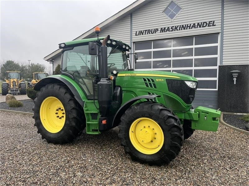 John Deere 6135R Krybegear, frontlift, TLS Affjedret foraksel - Traktor: slika 2 John Deere 6135R Krybegear, frontlift, TLS Affjedret foraksel - Traktor: slika 2