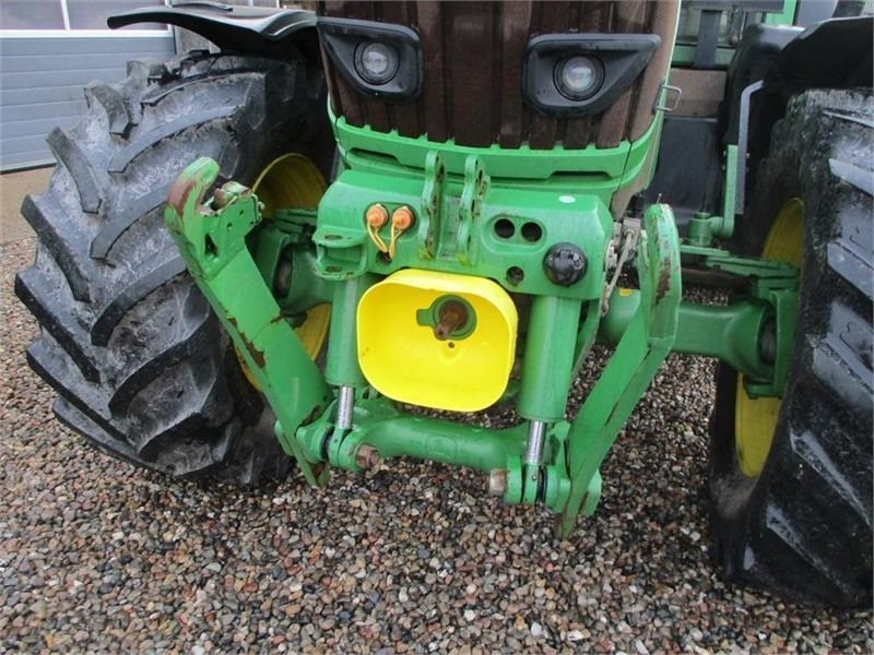 John Deere 6170M Med frontlift og frontPTO - Traktor: slika 4 John Deere 6170M Med frontlift og frontPTO - Traktor: slika 4