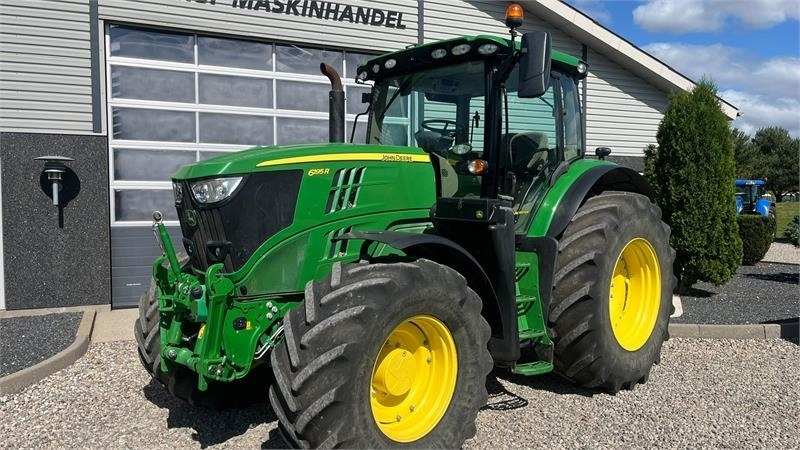 John Deere 6195R Premium Edition med frontlift - Traktor: slika 2 John Deere 6195R Premium Edition med frontlift - Traktor: slika 2