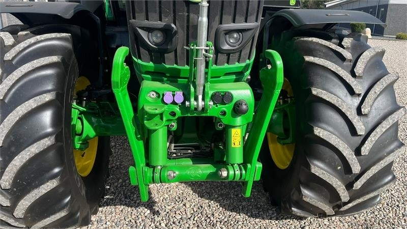 John Deere 6195R Ultimate Edition, CommandPro, Meget velholdt - Traktor: slika 4 John Deere 6195R Ultimate Edition, CommandPro, Meget velholdt - Traktor: slika 4